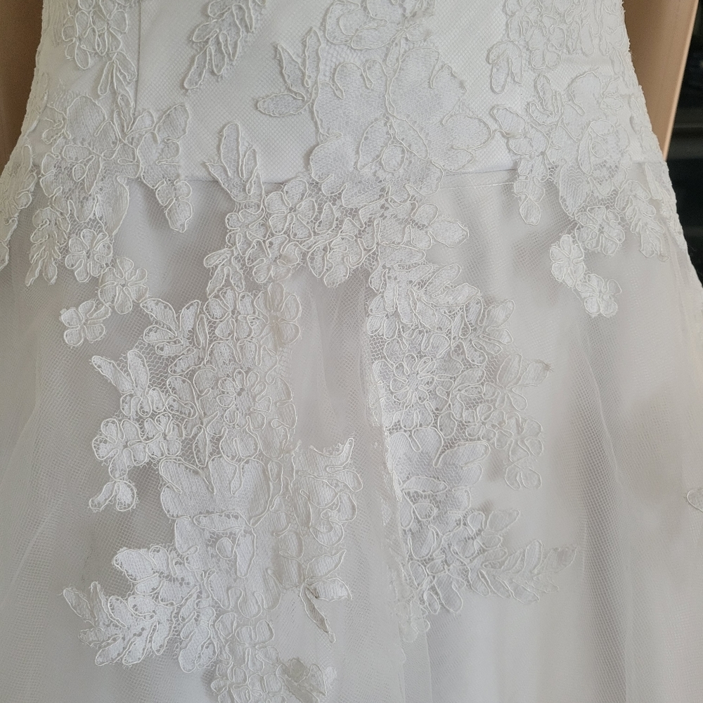 White DaVinci Dress Size 6 Style #50236 - Picture 3 of 16